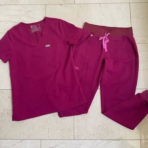 FIGS Deep Magenta scrub set